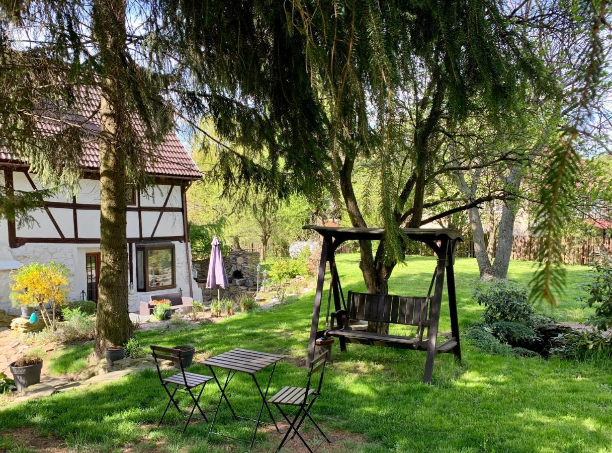 Za Rozowymi Drzwiami Vila Jelenia Góra Exterior foto