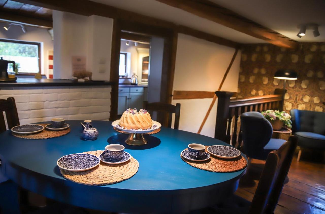 Za Rozowymi Drzwiami Vila Jelenia Góra Exterior foto